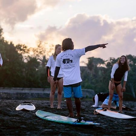 Vasudha Hostel Canggu Dış mekan fotoğraf